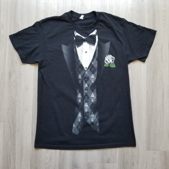 Tuxedo T-Shirt Men's Large Flower & Skulls Accent Graphic Tee Heavyweight Cotton - Picture 1 of 8